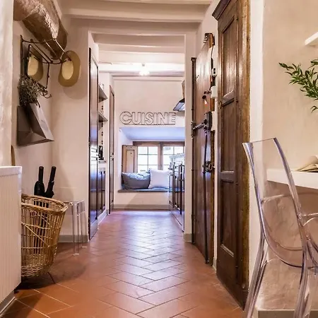 Apartamento *5minpontevecchio•ac•fastwi-fi*