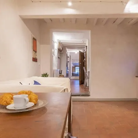 Apartamento *5minpontevecchio•ac•fastwi-fi* *